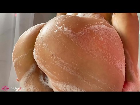 ❤️ Brünette masturbiert Muschi mit Vibrator zu intensivem Orgasmus in der Dusche ☑ Sex video bei de.javarchive.top ❤